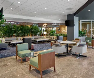 Photo 5 - Courtyard By Marriott Detroit Downtown