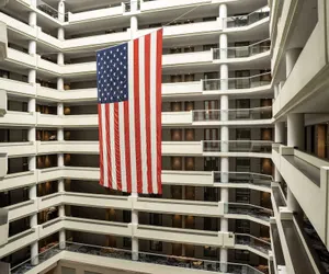 Photo 5 - Embassy Suites by Hilton Crystal City National Airport