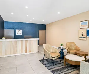 Photo 4 - Quality Inn & Suites Hermosa Beach