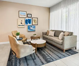 Photo 3 - Quality Inn & Suites Hermosa Beach