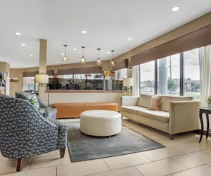 Photo 5 - Best Western Airport Inn