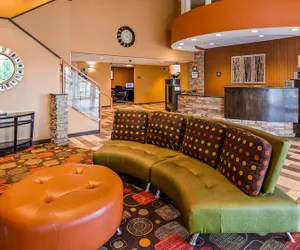 Photo 5 - Best Western Luxbury Inn Fort Wayne