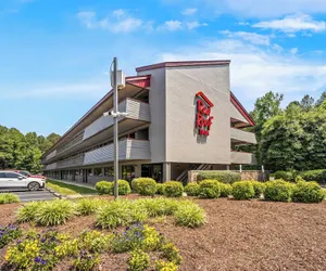 Photo 2 - Red Roof Inn Chapel Hill - UNC