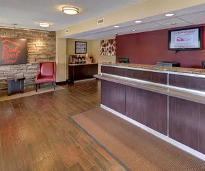 Photo 3 - Red Roof Inn Chapel Hill - UNC