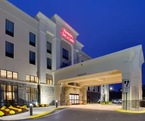 Photo 2 - Hampton Inn & Suites Philadelphia/Bensalem