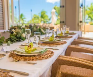 Photo 3 - Hyatt Regency Waikiki Beach Resort & Spa