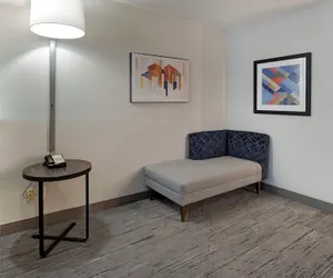 Photo 4 - Holiday Inn Express Portland East - Troutdale by IHG