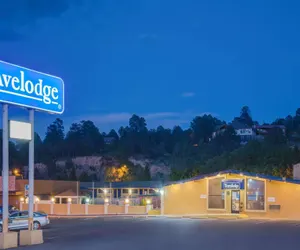 Photo 2 - Travelodge by Wyndham Ruidoso