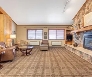 Photo 4 - AmericInn by Wyndham Calumet