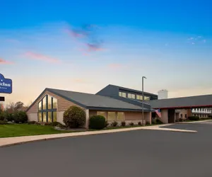 Photo 2 - AmericInn by Wyndham Green Bay West