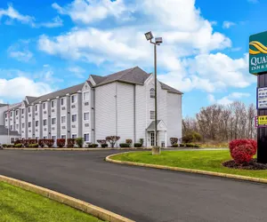 Photo 2 - Quality Inn & Suites North Lima - Boardman