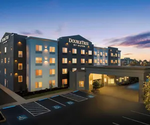 Photo 2 - Doubletree by Hilton Salem