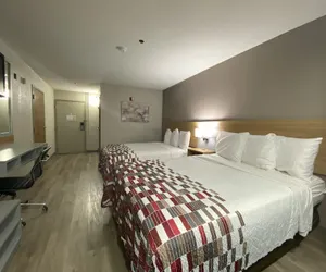 Photo 2 - Red Roof Inn Winston-Salem