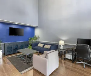 Photo 4 - SureStay Plus Hotel by Best Western Asheboro