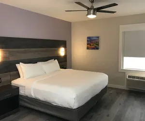 Photo 5 - HOM Hotel Gainesville, SureStay Collection by Best Western