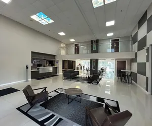 Photo 3 - HOM Hotel Gainesville, SureStay Collection by Best Western