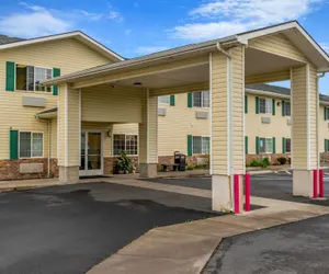 Photo 2 - Quality Inn