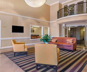 Photo 3 - Extended Stay America Suites Tampa Airport N Westshore Blvd