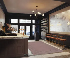 Photo 4 - MarQueen Hotel