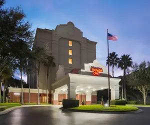 Photo 2 - Hampton Inn Orlando International Drive Convention Center