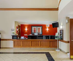 Photo 4 - MainStay Suites Las Vegas Flamingo
