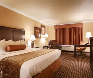 Photo 5 - Best Western Plus Southpark Inn & Suites