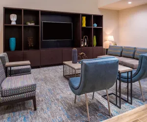 Photo 3 - Holiday Inn & Suites Dallas-Addison, an IHG Hotel