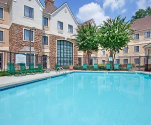 Photo 2 - Sonesta ES Suites Atlanta Alpharetta Avalon
