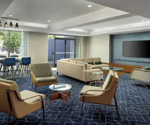 Photo 5 - Courtyard by Marriott Frederick