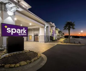 Photo 2 - Spark by Hilton Calhoun