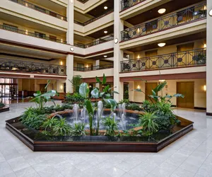 Photo 3 - Embassy Suites by Hilton Lexington/UK Coldstream