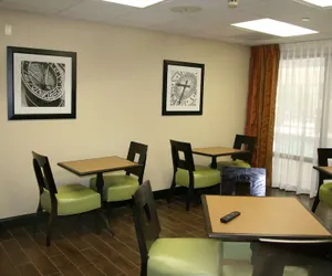 Photo 3 - Hampton Inn Olive Branch