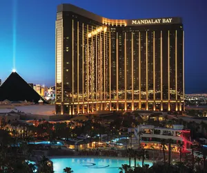 Photo 2 - Mandalay Bay Resort And Casino