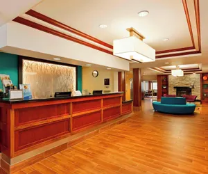 Photo 2 - Fairfield Inn & Suites by Marriott Lake Oswego