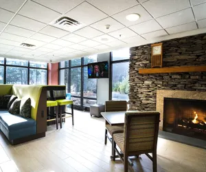 Photo 4 - Hampton Inn Clarks Summit