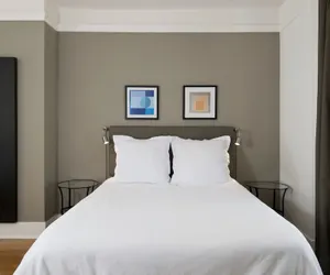 Photo 4 - The Herbert Hotel
