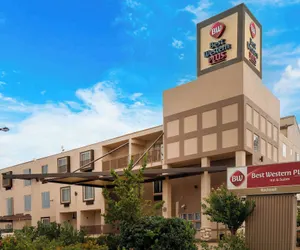 Photo 2 - Best Western Plus Rockwall Inn & Suites