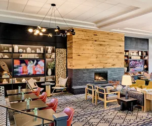 Photo 5 - Omni Interlocken