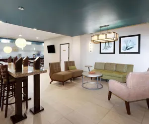 Photo 4 - Baymont by Wyndham Henderson Northeast Denver