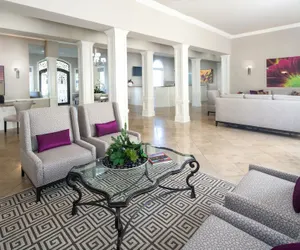 Photo 2 - Club De Soleil All-Suite Resort