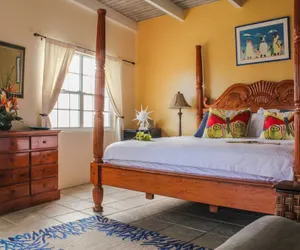 Photo 5 - Mafolie Hotel