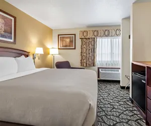 Photo 2 - Quality Inn La Crosse North