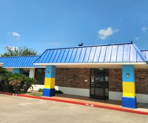 Photo 2 - Days Inn by Wyndham Seguin TX