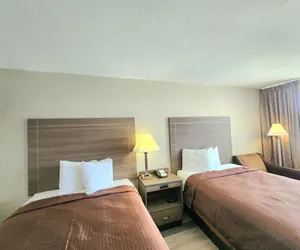 Photo 5 - Days Inn by Wyndham Seguin TX