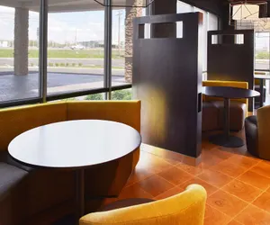 Photo 4 - Courtyard by Marriott St. Louis St. Peters