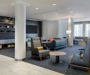 Photo 4 - Courtyard by Marriott St. Louis St. Peters
