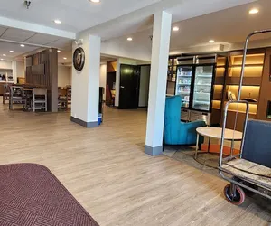 Photo 5 - Comfort Inn & Suites
