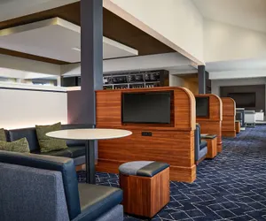 Photo 4 - Courtyard by Marriott Kansas City Overland Park/Metcalf