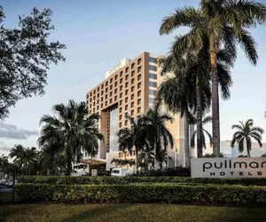 Photo 2 - Pullman Miami Airport