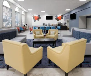 Photo 4 - Hawthorn Extended Stay by Wyndham Chambersburg